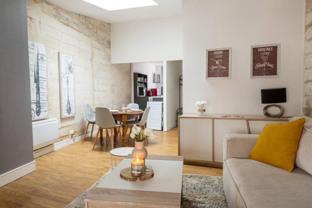 Magnifique T2 Avec Balcon Centre-Ville 코냐크 외부 사진